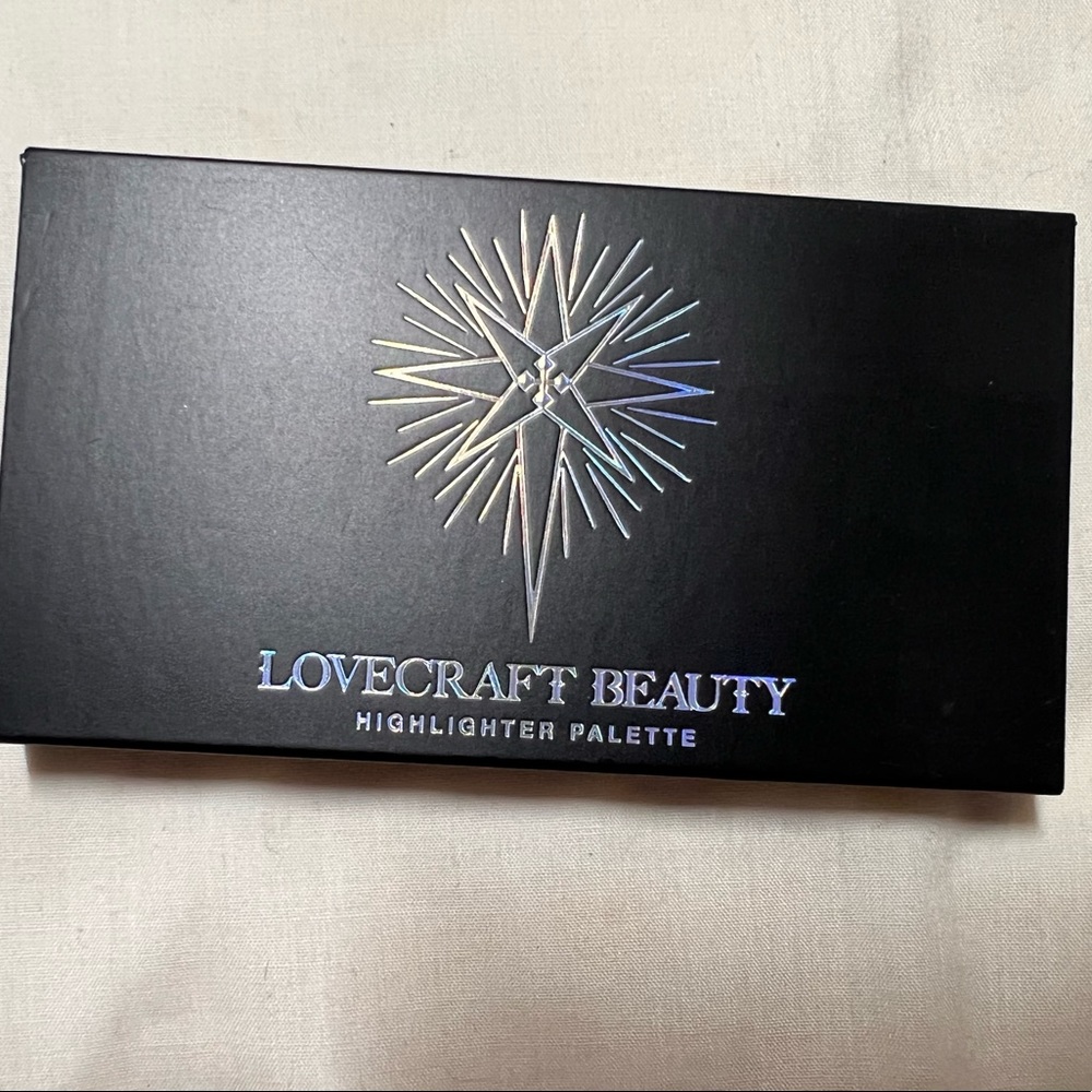 Love craft highlighter palette